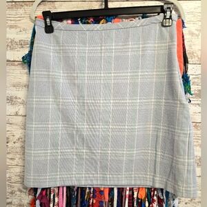 Banana Republic Plaid Mini Skirt In Size 6Tall